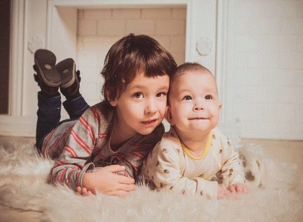 Lifestyle News | Study Suggests Brothers, Sisters Shape Character Less Than Thought