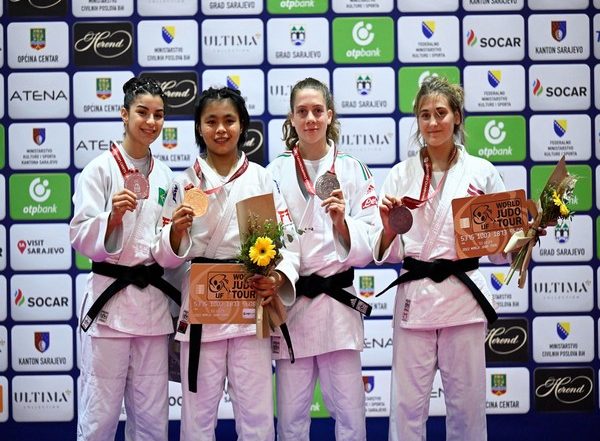 Sports News | Indian Judoka Linthoi Chanambam Makes History, Clinches India First-ever Gold at Cadet World Championships