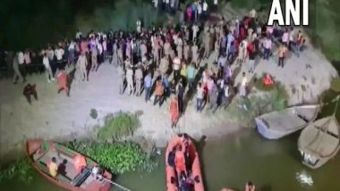 India News | One Dies After Tractor-trolley Falls in Garra River in UP's Hardoi