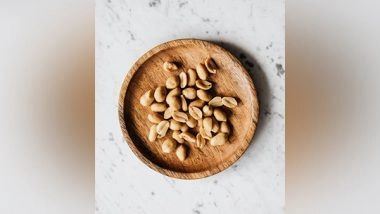 Lifestyle News | Peanut Allergies Can Be Reversed in Mice by Targeting Microbiome: Study Reveals