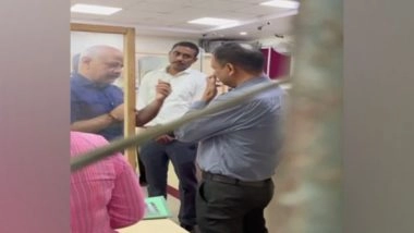 India News | Delhi Deputy CM Manish Sisodia, Wife at Bank as CBI Searches Locker in Alleged Liquor Scam