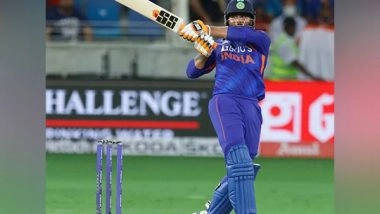 Sports News | Sanjay Manjrekar Feels Ravindra Jadeja Will Fit at Top of Batting Line-up if He Keeps Delivering Key Contributions