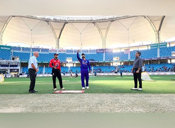 Sports News | Asia Cup 2022: Hong Kong Skipper Nizakat Khan Wins Toss, Opts to Bowl Against India