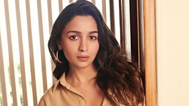 Alia Bhatt Is 'Honoured' After Getting Felicitated With Smita Patil Memorial Award for Best Actor (View Pic)