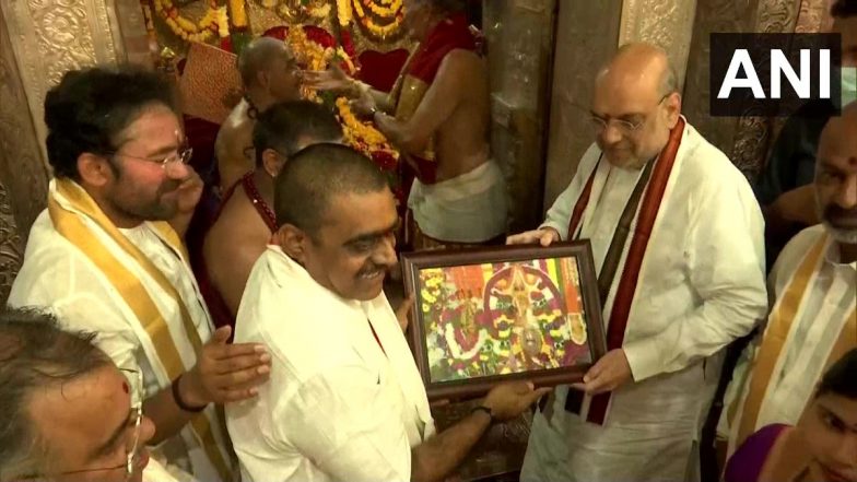 Telangana: Amit Shah Offers Prayers at Sri Ujjaini Mahakali Matha Devasthanam