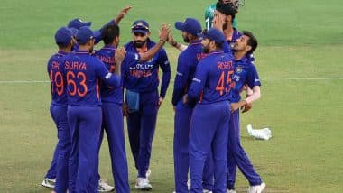 India vs Sri Lanka Asia Cup 2022 Live Radio Commentary: Listen to IND vs SL Super 4 Cricket Match Ball-by-Ball Score Updates Online