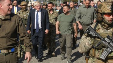 Ukraine Independence Day 2022: UK PM Boris Johnson, Ukrainian President Volodymyr Zelensky Walk on Streets of Central Kyiv (See Pics)