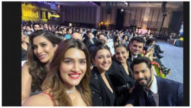 Vidya Balan, Kriti Sanon, Varun Dhawan, Parineeti Chopra, Siddharth Roy Kapur, Sophie Choudry Pose for a Cool Selfie at the 67th Filmfare Awards! (View Pic)