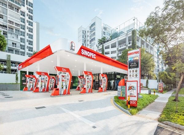 World News | Chinese Oil Giant Sinopec Likely to Enter Lankan Fuel Market Amid Beijing's Debt-trap