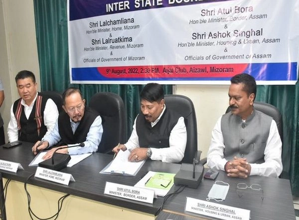 India News | Assam, Mizoram Sign Joint Statement on Resolving Border Dispute, Next Meeting in Oct