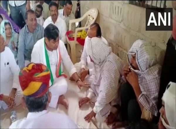 India News | Rajasthan Congress Chief Meets Family of Deceased Dalit Boy in Jalore