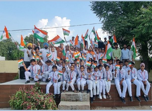 Business News | TWCF NGO Launches 'Cloth Donation' Drive on the Occasion of 75th Independence Day Celebration in Ambala