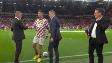 Cristiano Ronaldo 'Blanks' Jamie Carragher, Shakes Hands With Former Teammates Roy Keane, Gary Neville (Watch Video)