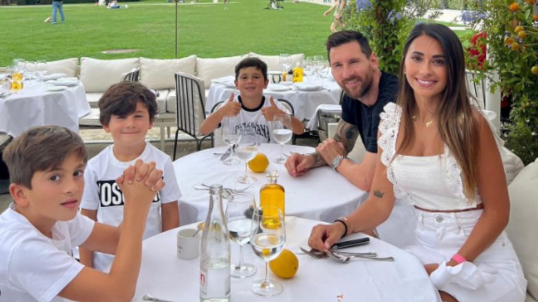 Lionel Messi Eats Out With Wife Antonella Roccuzzo and Sons, Shares Photo on Instagram