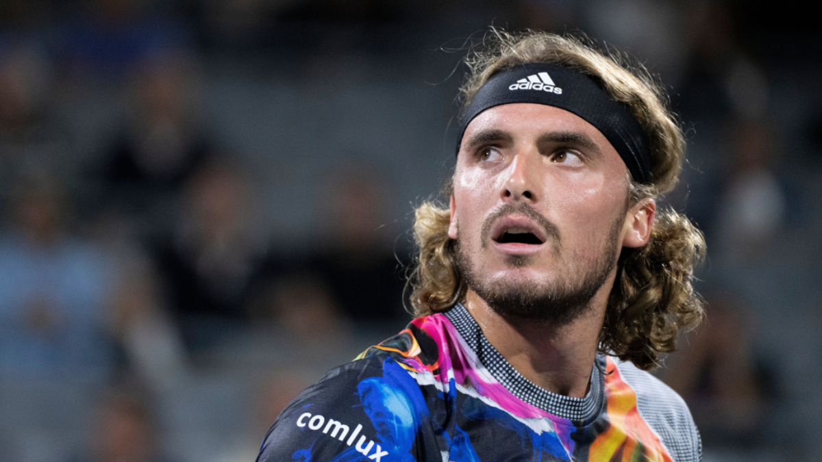 US Open 2022 Stefano Tsitsipas Stunned by Daniel Elahi Galan In First Round Of The Tournament 🎾 LatestLY