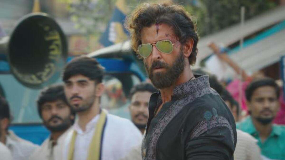 For me, you are a true champion : Hrithik Roshan to R