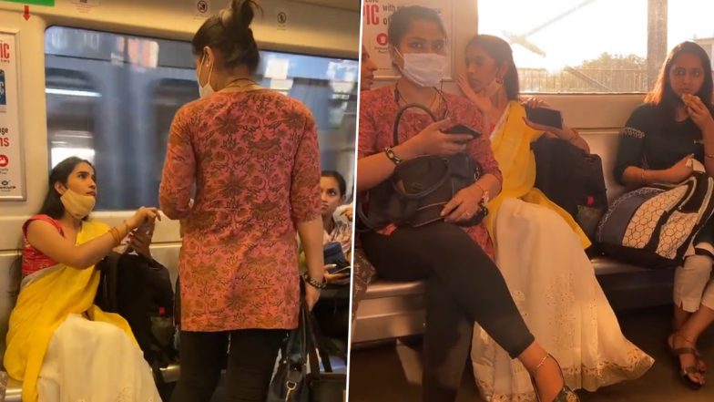 Female Version of 'Bahut Jagah Hai' Two Women in Delhi Metro Fight Over Seat, Watch Viral Video That Shows Passengers Creating Ruckus in Public Transport