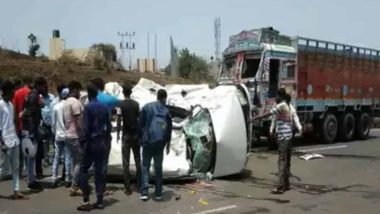 Karnataka Road Accident: 9 Killed After Lorry Hits Passenger Vehicle in Kalambella; PM Narendra Modi, CM Basavaraj Bommai Announce Ex-Gratia