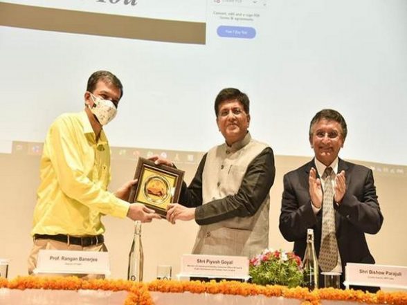 Business News | Govt Using Innovative Solutions to Make Public Delivery System More Effective: Piyush Goyal - Vimarsana News
