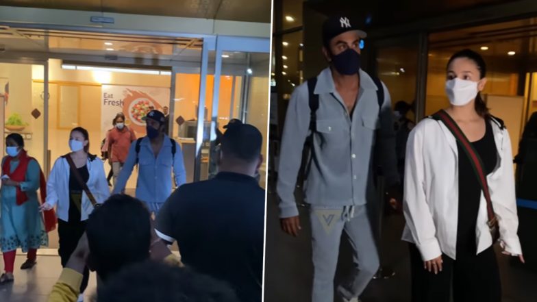 Ranbir Kapoor and Alia Bhatt Get Clicked at Mumbai Airport As They Return From Their Babymoon (Watch Video)