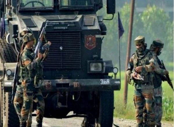 India News | 3 LeT Terrorists Trapped in J-K's Budgam Encounter