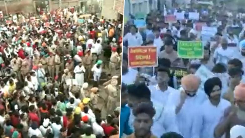 Punjab: Sidhu Moosewala’s Family Lead Candle March in Mansa Amid Heavy Police Force (Watch Video)