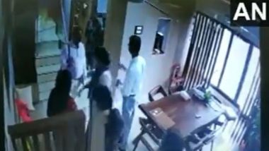 Fake Income Tax Officers Busted by Mumbai Police; Gang Was Involved in Conducting Raids at People's Houses (Watch Video)