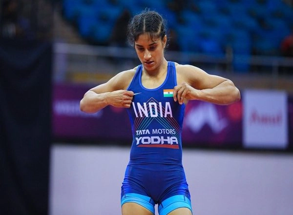 Sports News | CWG 2022: Indian Wrestler Vinesh Phogat Wins Gold in Women's Freestyle 53kg