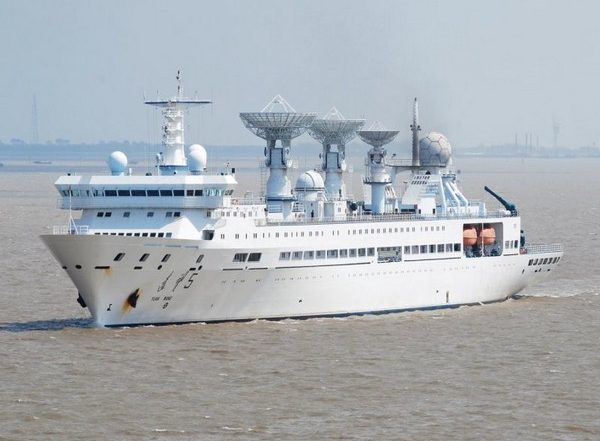 World News | Sri Lanka Allows Chinese Spy Ship to Dock