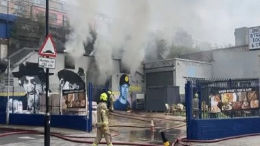 World News | Fire Breaks out Under Railway Arches in Union Street in London