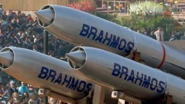 IAF Successfully Test-Fires Extended Range Version of BrahMos Air Launched Missile From SU-30MKI Aircraft (Watch Video)