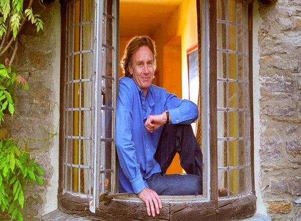 Entertainment News | Nicholas Evans, Author of 'The Horse Whisperer,' Passes Away at 72