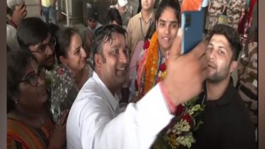 Sports News | Judoka Tulika Mann Receives Grand Welcome at Home After Successful CWG 2022 Campaign