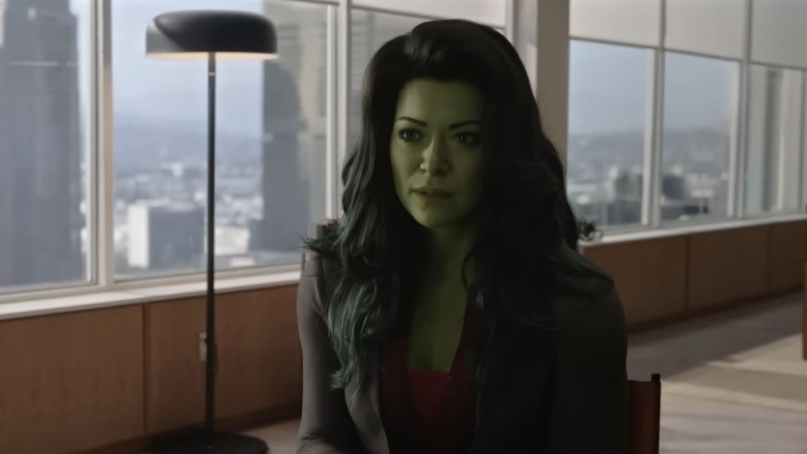 She-Hulk Review: Tatiana Maslany's Marvel Comedy Shines – Deadline