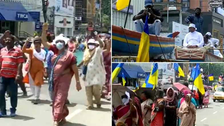 Kerala: Hundreds of Fishermen in Thiruvananthapuram Hold Boat Protest Demanding Rehabilitation, Permanent Solution to Sea Erosion (Watch Video)