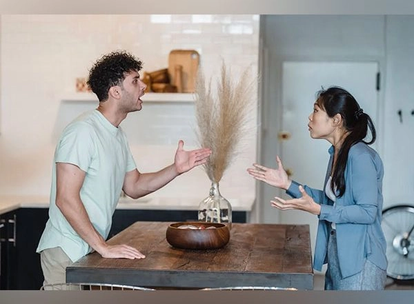 Lifestyle News | Study Identifies Distinct Neural Pattern of Aggressiveness in Intimate Partners