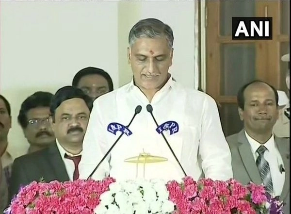 India News | Minister Harish Rao Carries out Door-to-door Distribution of National Flags in Siddipet
