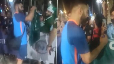 Virat Kohli Signs Pakistan Fan’s Jersey Prior to IND vs PAK Match at Asia Cup 2022 (Watch Video)