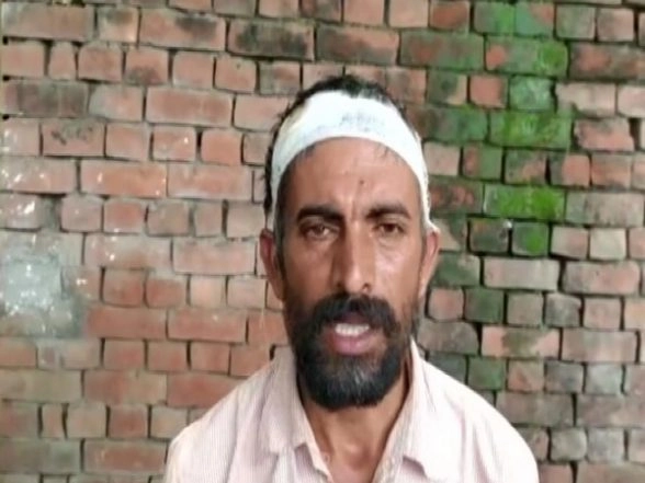 Man Carries 9-Year-Old Son’s Body on Shoulders After Hospital Denied Ambulance