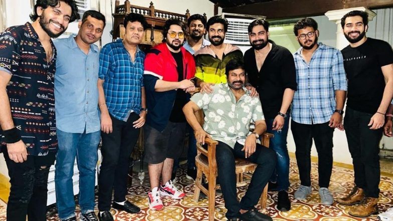 Chiranjeevi Celebrates His Birthday With Son Ram Charan and Other Family Members and Friends