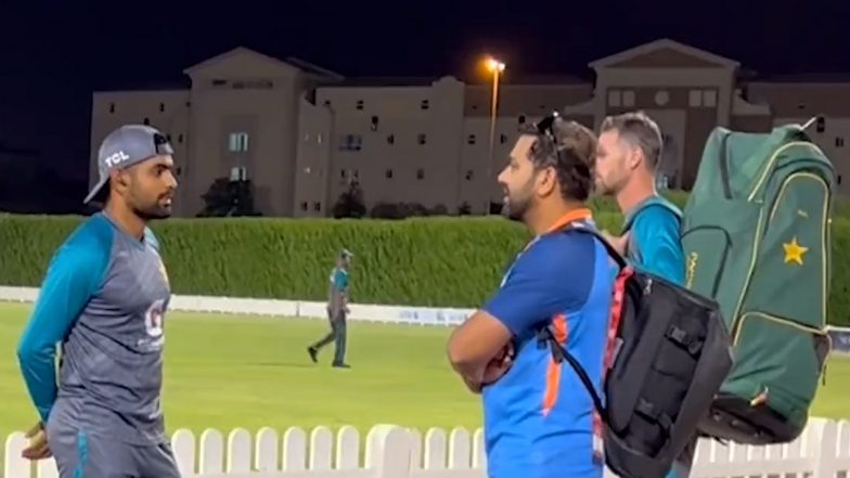 Rohit Sharma Chats With Pakistan Skipper Babar Azam Ahead of IND vs PAK Asia Cup 2022 Match (Watch Video)