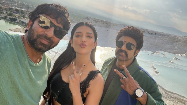 Gopichand Malineni, Balakrishna and Shruti Haasan Pose for a Selfie To Commemorate Shooting of NBK107 (View Pic)