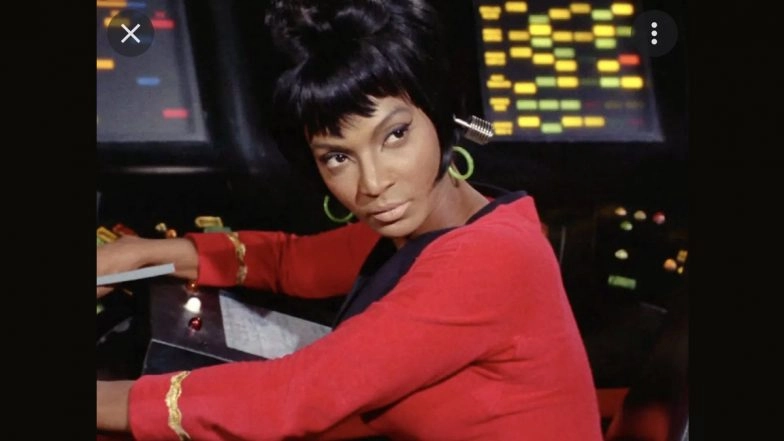 Nichelle Nichols Dies at 89; Star Trek Actress Was First to Share Interracial Kisses in TV History