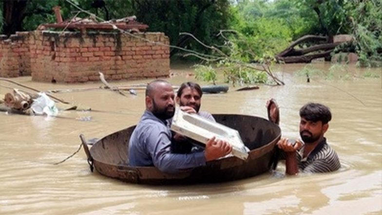 Pakistan Floods: Death Toll Crosses 1000 As Monsoon Rains, Cloudbursts Wreck Havoc; 149 Bridges Washed Away