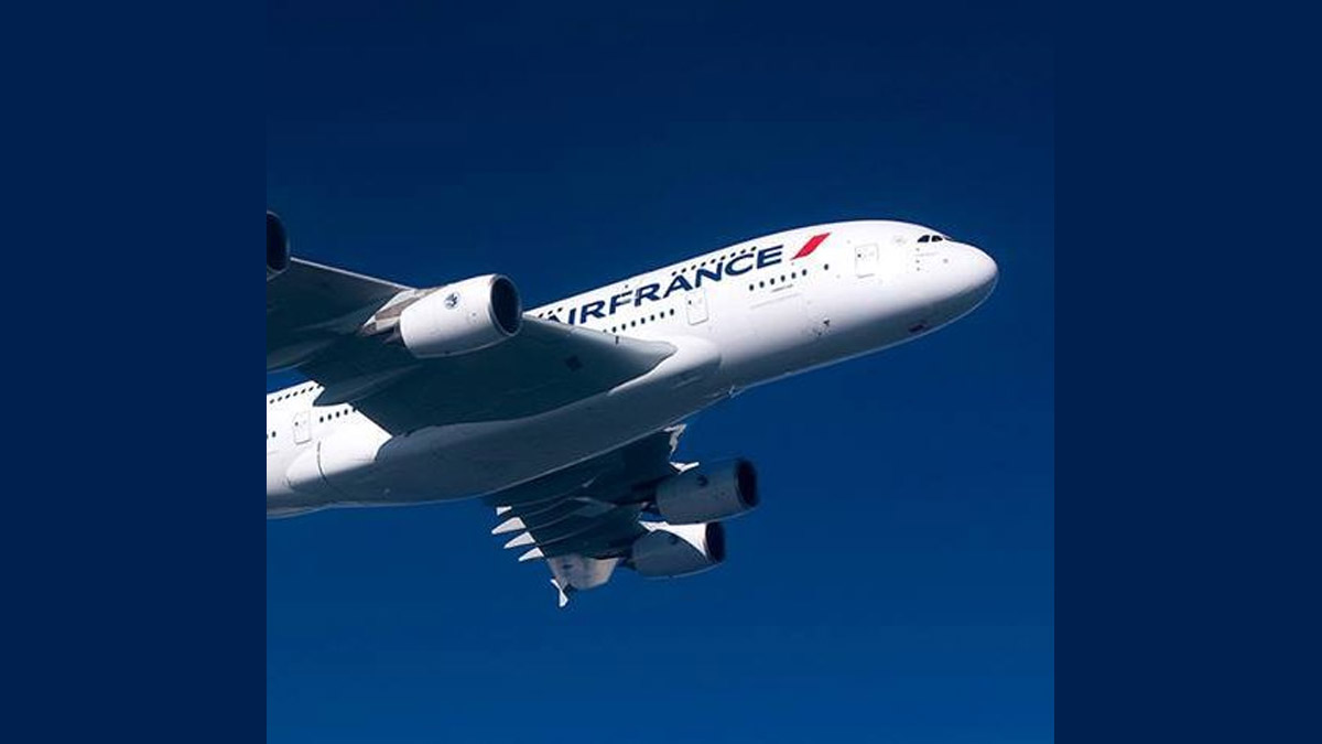 Air France bids adieu to flagship A380 with farewell flight