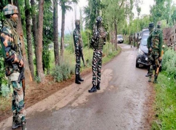 India News | Srinagar Encounter Update: Constable Sarfaraz Ahmad Succumbs to Injuries