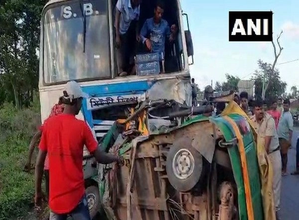 India News | Nine Killed in Auto-bus Collision in WB's Birbhum, PM Modi Announces Ex-gratia for Kin of Deceased Persons