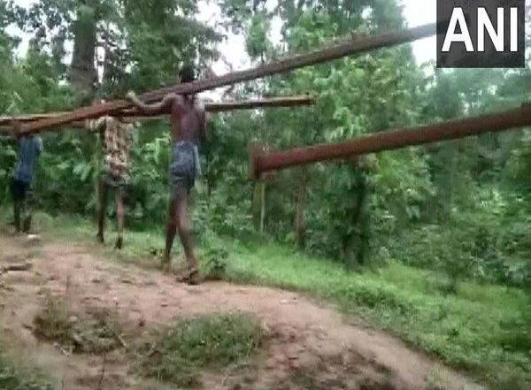 India News | Chhattisgarh: Remote Bachawarpara Village to Have Its First School on Directions of DM