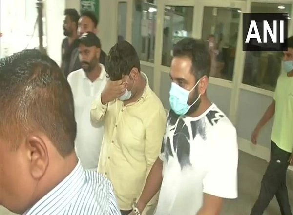 India News | Punjab Police Recovers Weapons Used by Pak Army from Arrested ISI-backed Terrorists
