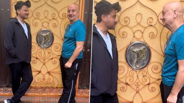 Anupam Kher and Anil Kapoor Revisit Old Memories as They Pose Outside Yash Chopra's Residence (Watch Video)